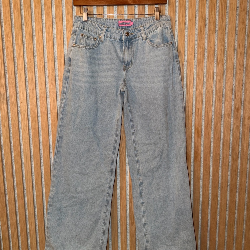 Edikted Light Blue Flare Jeans